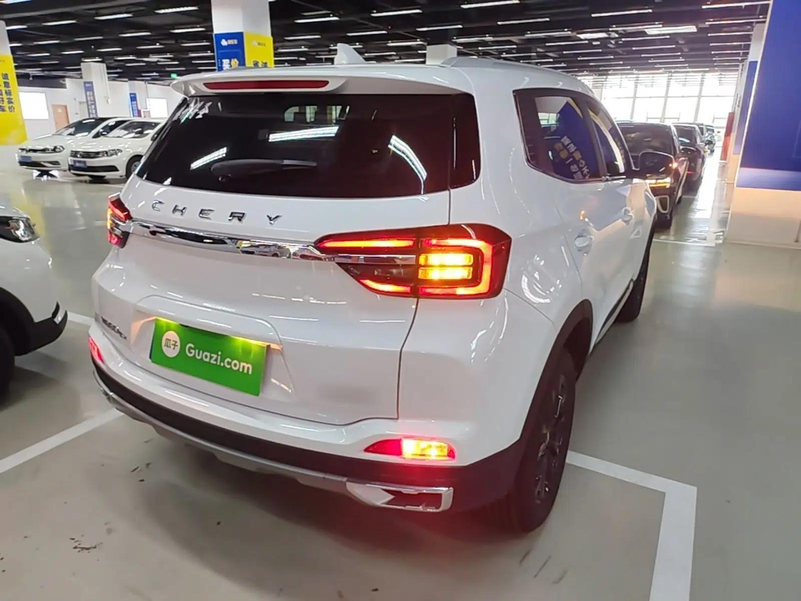 Chery Tiggo 5x 2025 1.5L CVT Excellence Edition — миниатюра 6