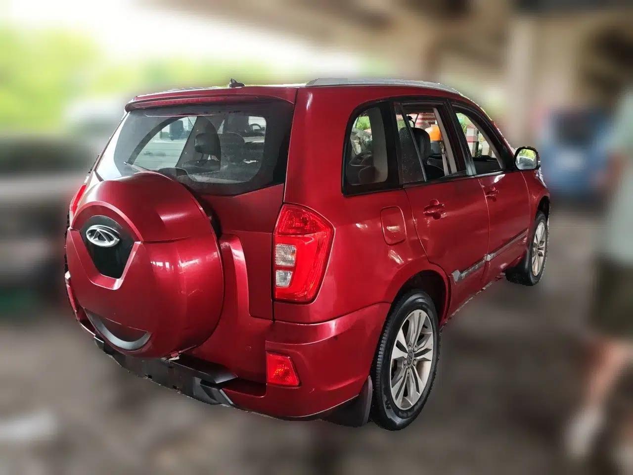 Chery Tiggo 3 2014 1.6L Manual Luxury Edition — миниатюра 6