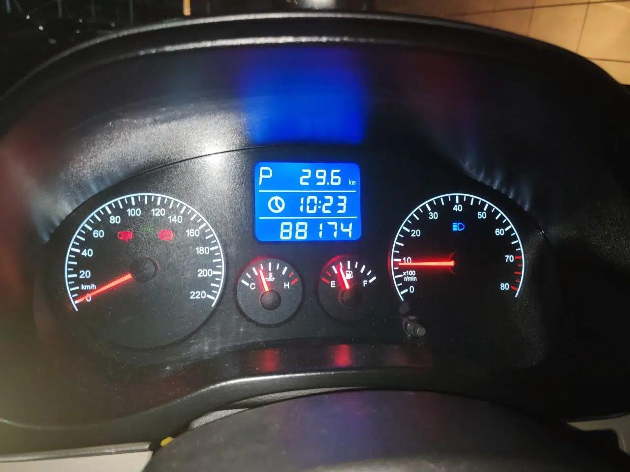 Chery Tiggo 3 2014 1.6L CVT ZhiShang Edition — миниатюра 12