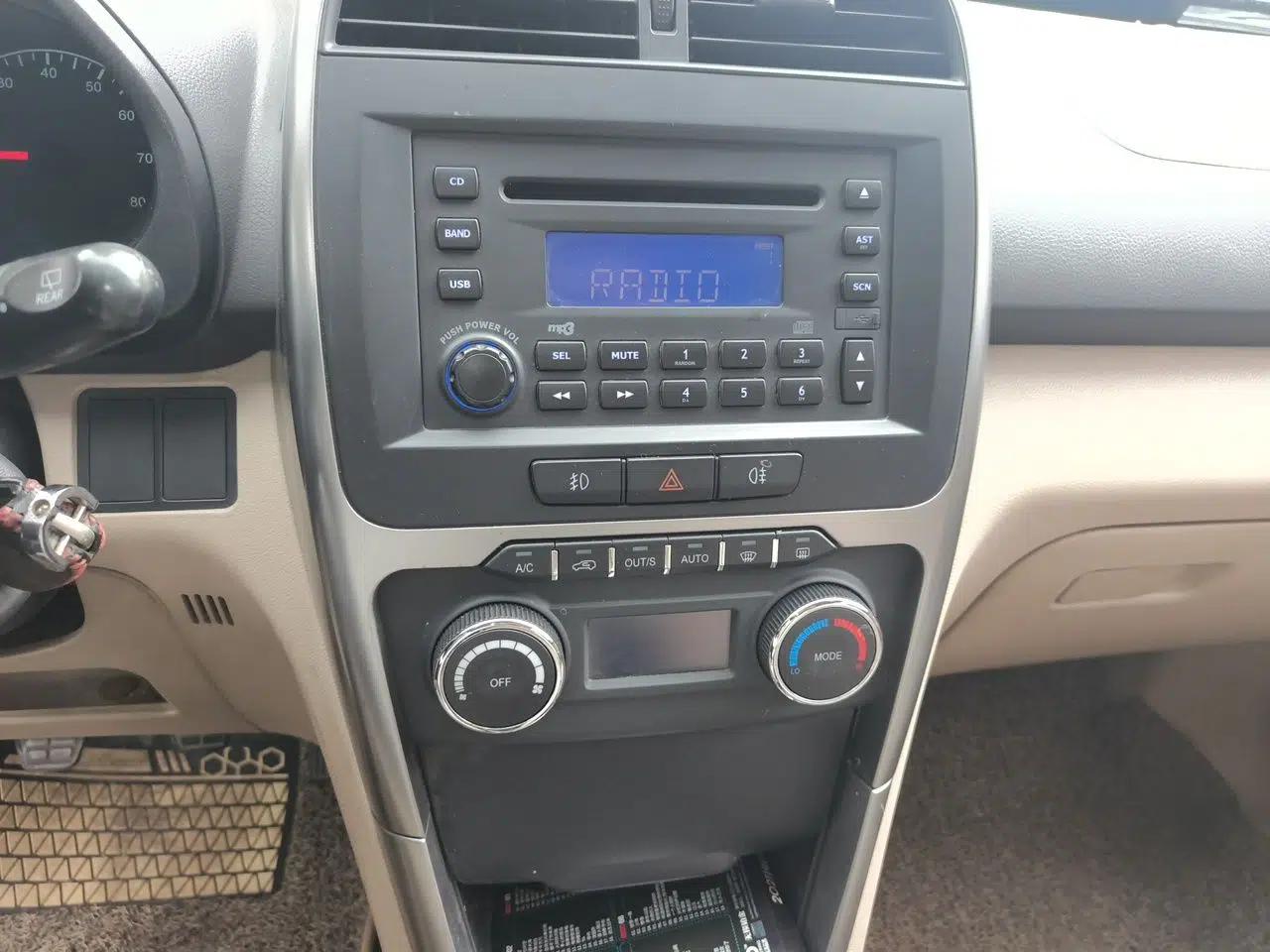 Chery Tiggo 3 2014 1.6L Manual Zhishang Edition — миниатюра 13