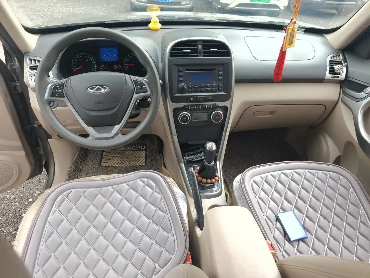 Chery Tiggo 3 2014 1.6L Manual Zhishang Edition — миниатюра 9