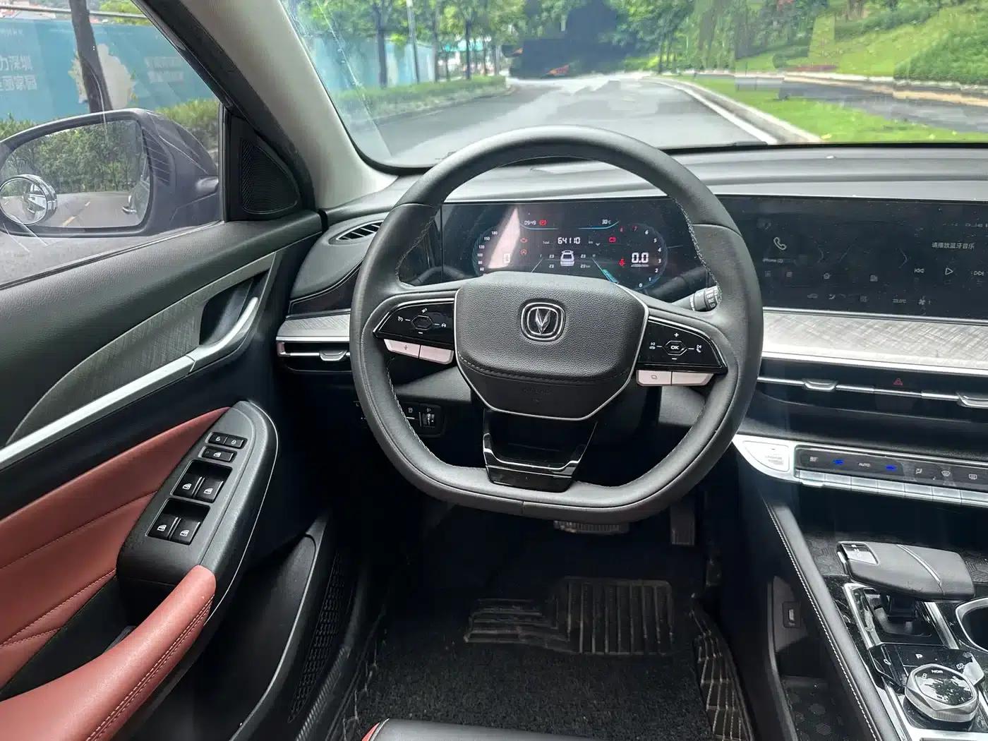 Changan Eado 2023 Enjoy Edition PLUS Blue Whale NE 1.4T GDI DCT Premium Edition — миниатюра 13