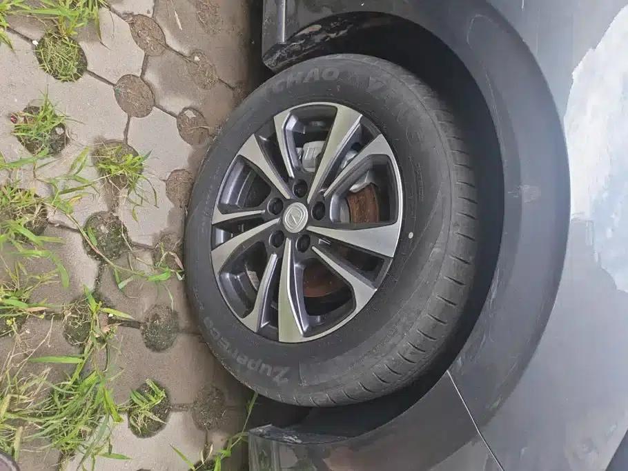 Changan Eado 2023 Enjoy Edition PLUS Blue Whale NE 1.4T GDI DCT Premium Edition — миниатюра 6