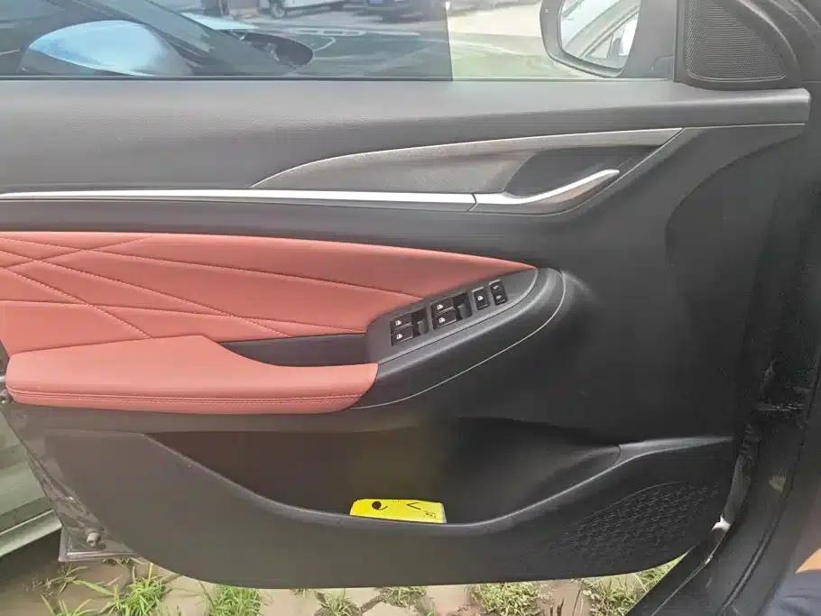 Changan Eado 2023 Enjoy Edition PLUS Blue Whale NE 1.4T GDI DCT Premium Edition — миниатюра 7