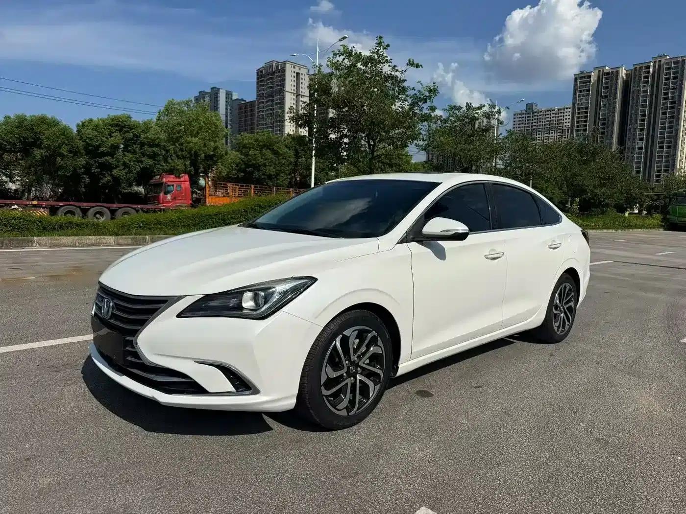 Changan Eado 2018 1.6L GDI Automatic Leading Edition — миниатюра 1