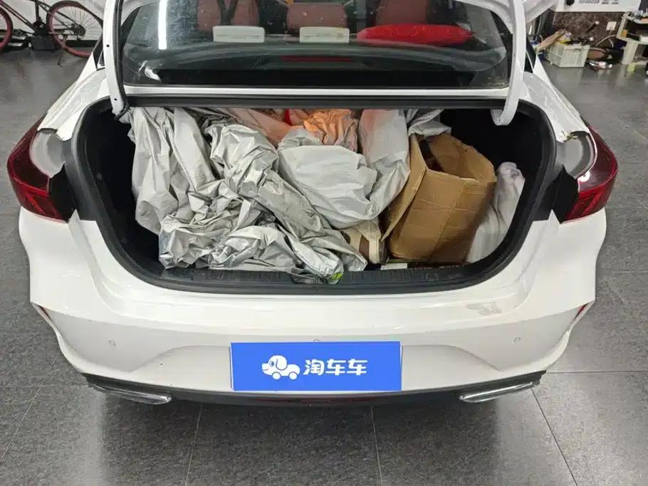 Changan Eado 2023 Enjoy Edition PLUS Blue Whale NE 1.4T GDI DCT Premium Edition — миниатюра 4