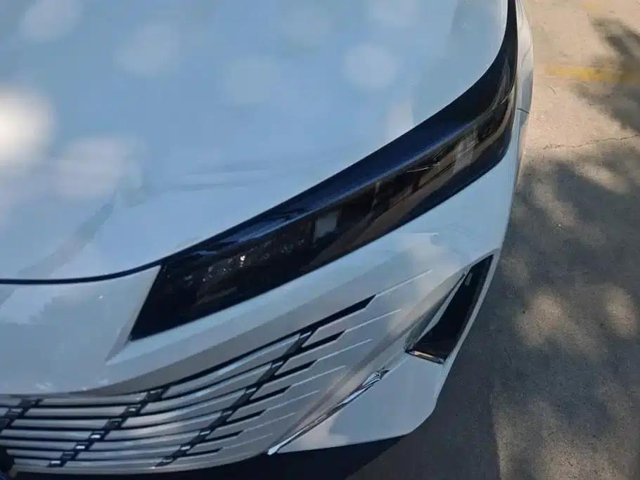 Changan Eado 2025 Blue Whale 1.5T 500Bar Premium Edition — миниатюра 5
