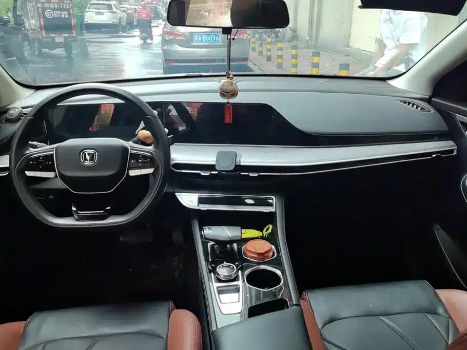 Changan Eado 2023 Enjoy Edition PLUS Blue Whale NE 1.4T GDI DCT Premium Edition — миниатюра 12