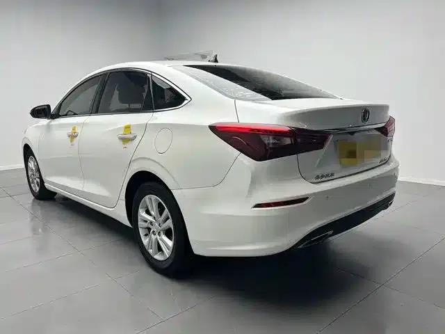 Changan Eado 2019 Blue Whale Edition 280T GDI DCT Sporty Model — миниатюра 4