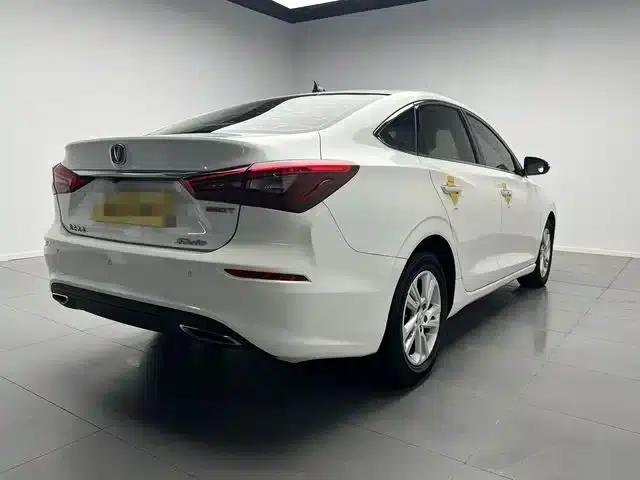 Changan Eado 2019 Blue Whale Edition 280T GDI DCT Sporty Model — миниатюра 6