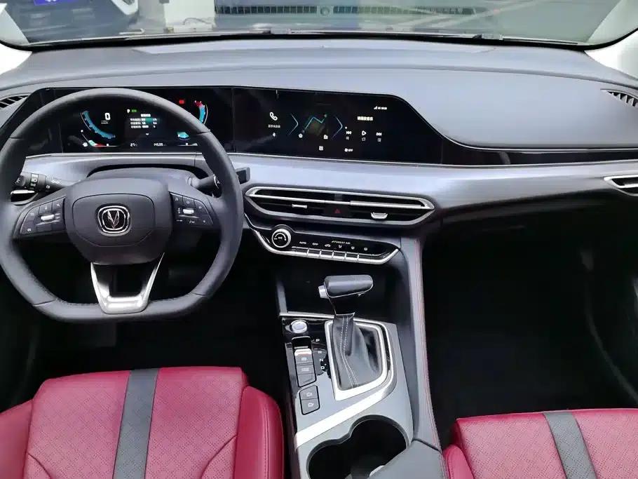 Changan Eado 2021 PLUS Blue Whale NE 1.4T GDI DCT Premium Edition — миниатюра 12