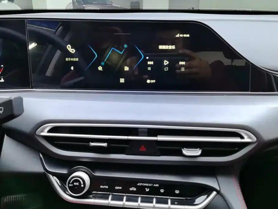Changan Eado 2021 PLUS Blue Whale NE 1.4T GDI DCT Premium Edition — миниатюра 13