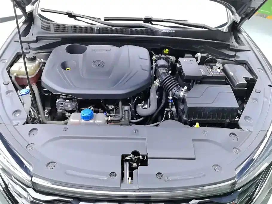 Changan Eado 2021 PLUS Blue Whale NE 1.4T GDI DCT Premium Edition — миниатюра 10
