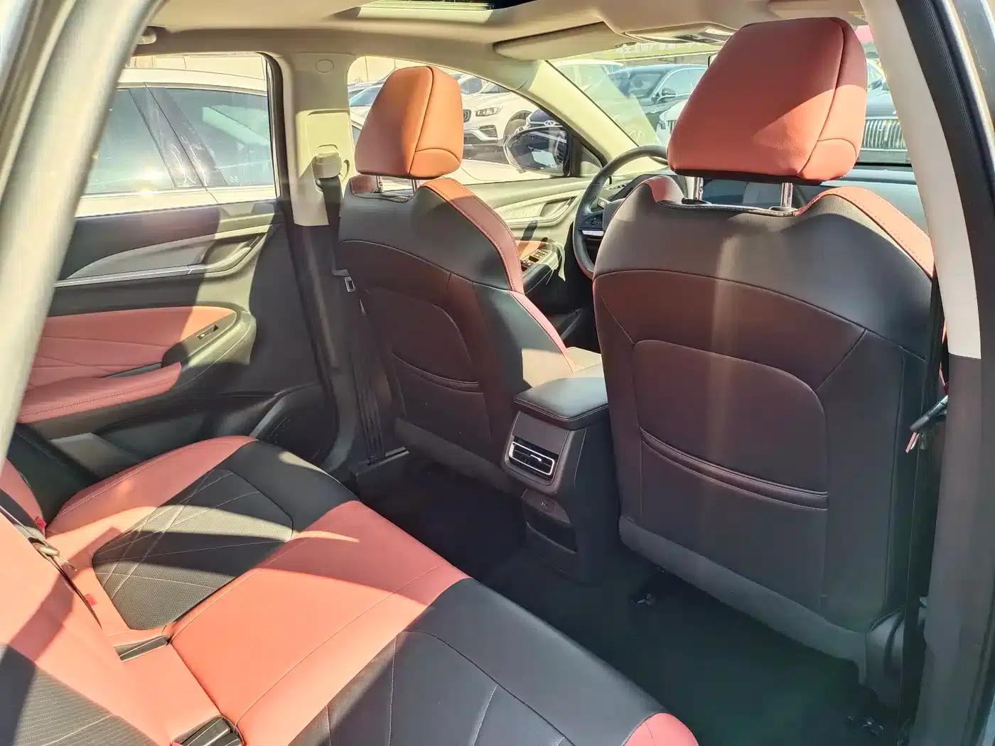 Changan Eado 2022 PLUS Blue Whale NE 1.4T GDI DCT Premium Edition — миниатюра 8