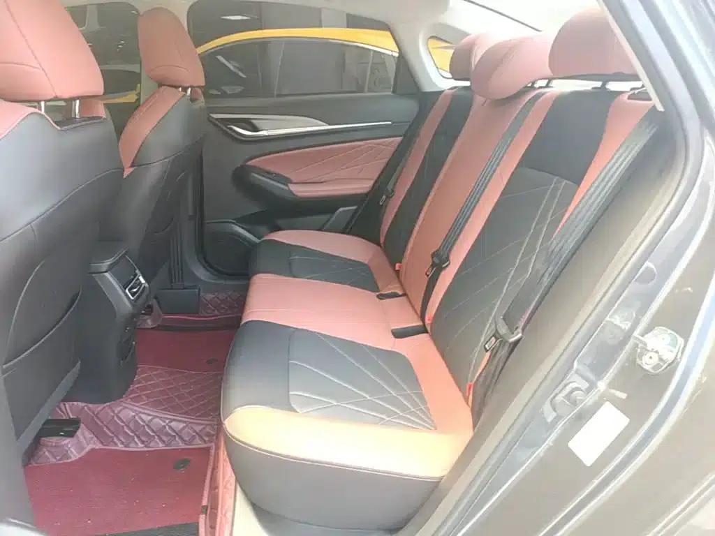 Changan Eado 2023 Enjoy Edition PLUS Blue Whale NE 1.4T GDI DCT Premium Edition — миниатюра 17