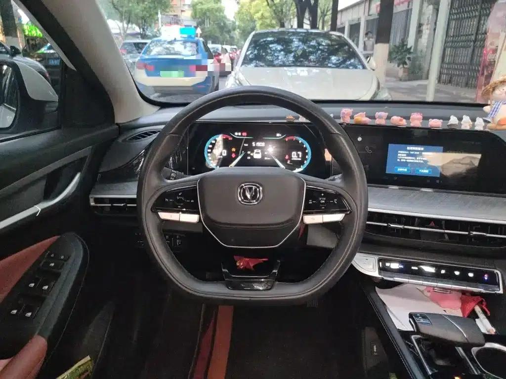 Changan Eado 2022 PLUS Blue Whale NE 1.4T GDI DCT Premium Edition — миниатюра 3