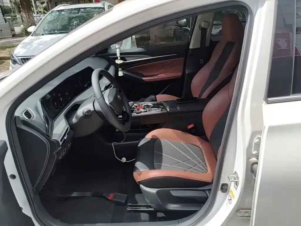Changan Eado 2022 PLUS Blue Whale NE 1.4T GDI DCT Premium Edition — миниатюра 15
