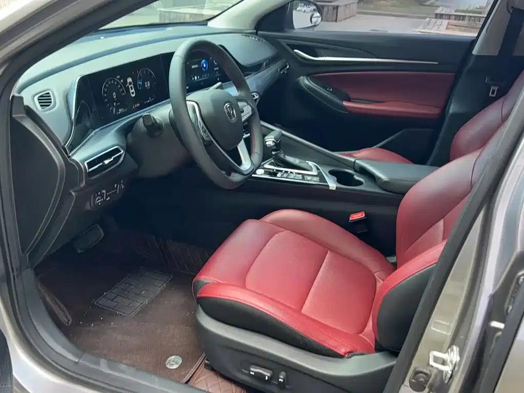 Changan Eado 2020 PLUS Blue Whale NE 1.4T GDI DCT Flagship Edition — миниатюра 11