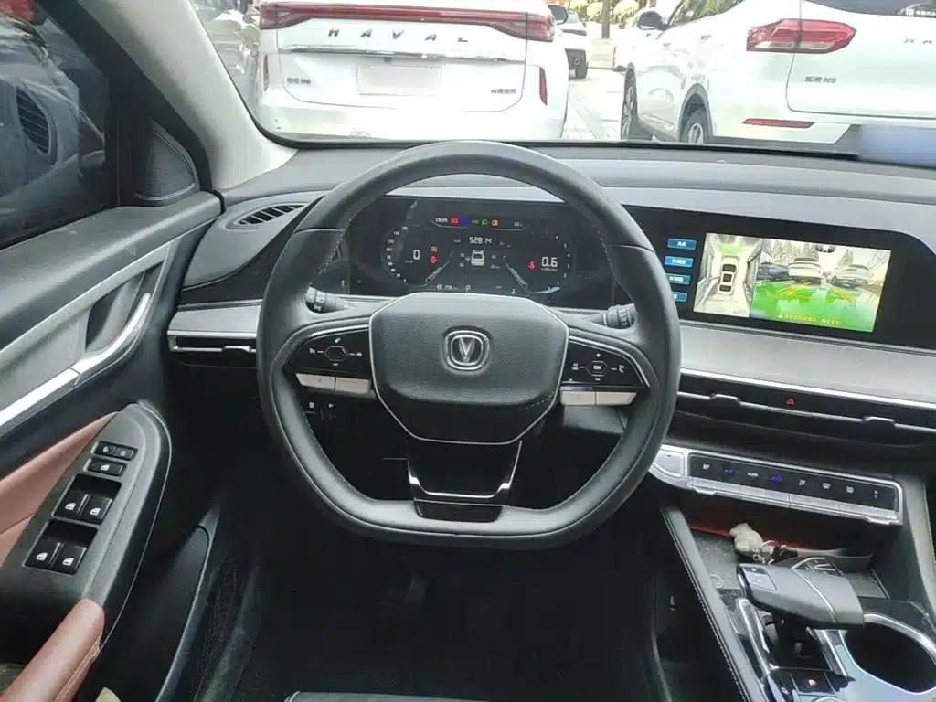 Changan Eado 2022 PLUS Blue Whale NE 1.4T GDI DCT Premium Edition — миниатюра 11