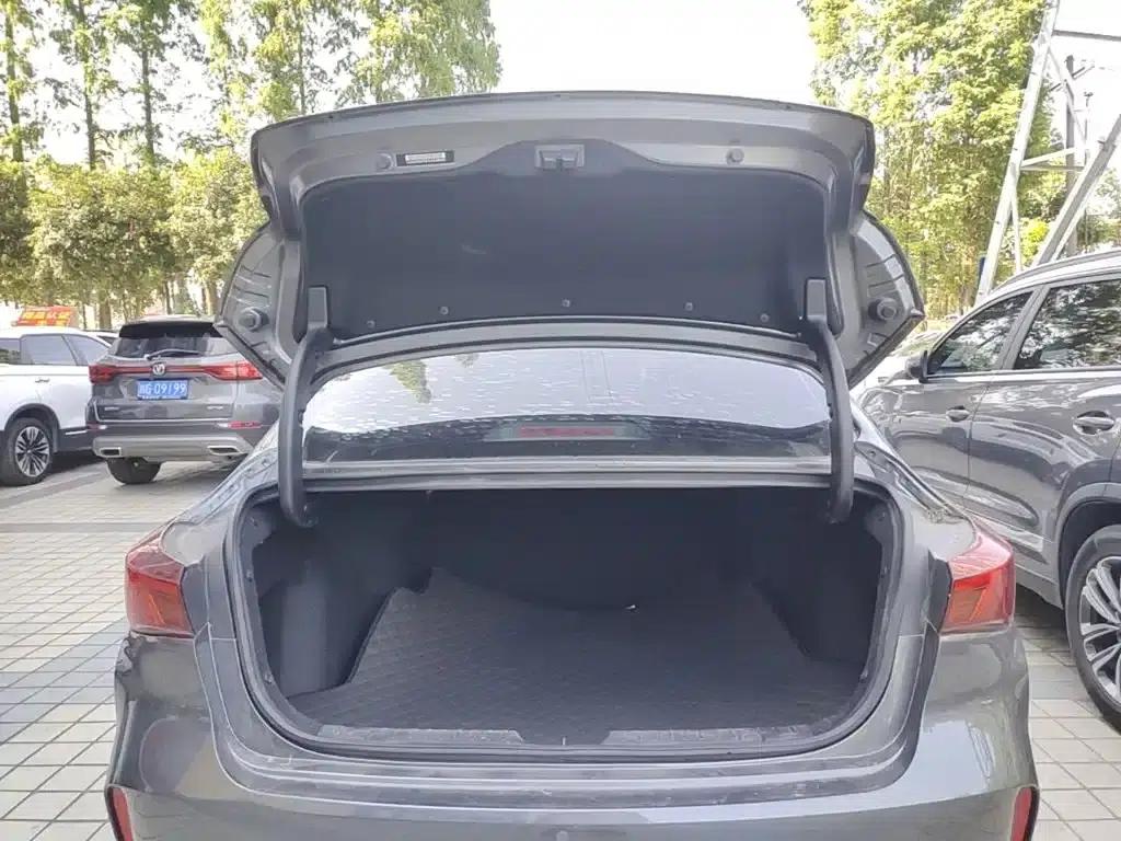 Changan Eado 2022 PLUS Blue Whale NE 1.4T GDI DCT Premium Edition — миниатюра 19