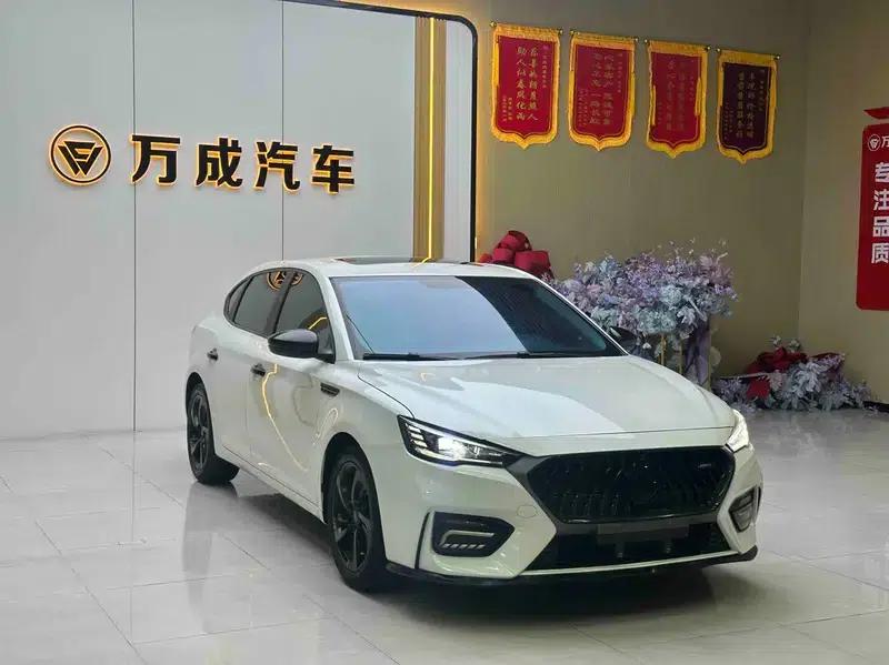 MG6 2021 1.5T Automatic Trendsetting Smart Edition — миниатюра 3