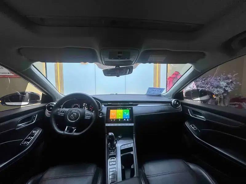MG6 2021 1.5T Automatic Trendsetting Smart Edition — миниатюра 8
