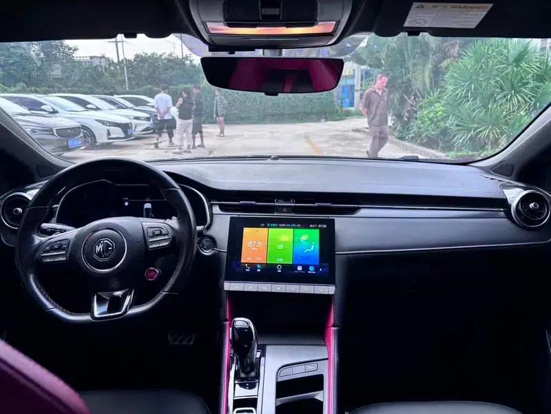 MG6 2021 Pro 1.5T Automatic Trophy Luxury Edition — миниатюра 11