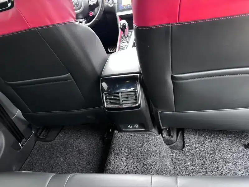 MG6 2021 Pro 1.5T Automatic Trophy Luxury Edition — миниатюра 9