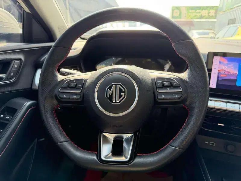 MG5 2021 180DVVT CVT Youth Luxury Edition — миниатюра 11