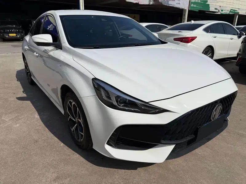 MG5 2021 180DVVT CVT Youth Luxury Edition — миниатюра 3