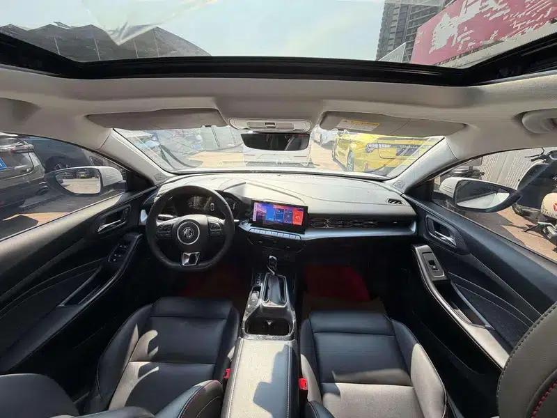 MG5 2021 180DVVT CVT Youth Luxury Edition — миниатюра 10