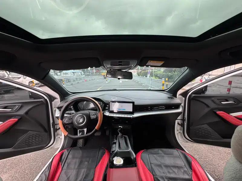 MG5 2022 180DVVT CVT Youth Style Edition — миниатюра 10