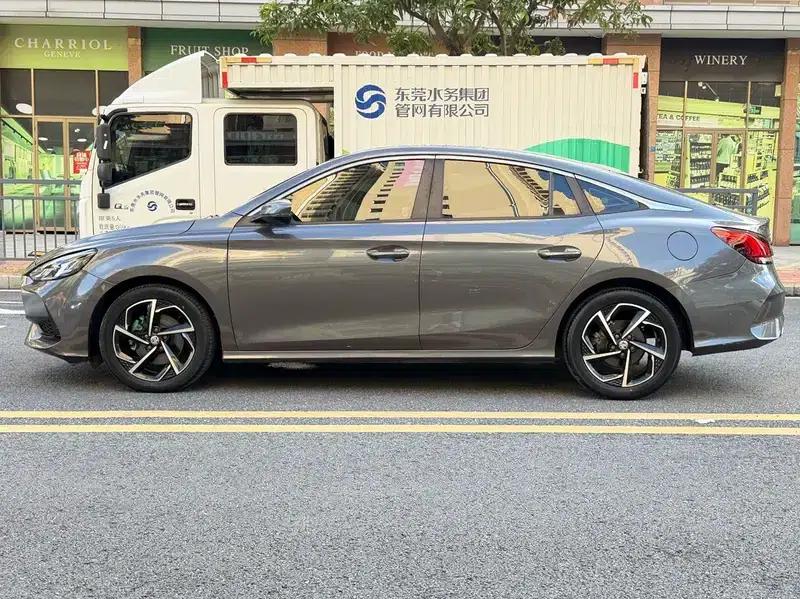 MG5 2021 300TGI DCT Luxury Flagship Edition — миниатюра 4