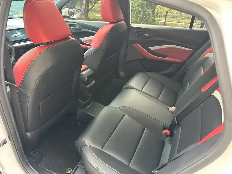 MG5 2021 300TGI DCT Youth Luxury Edition — миниатюра 13
