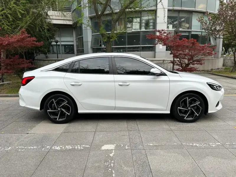 MG5 2021 300TGI DCT Youth Luxury Edition — миниатюра 7