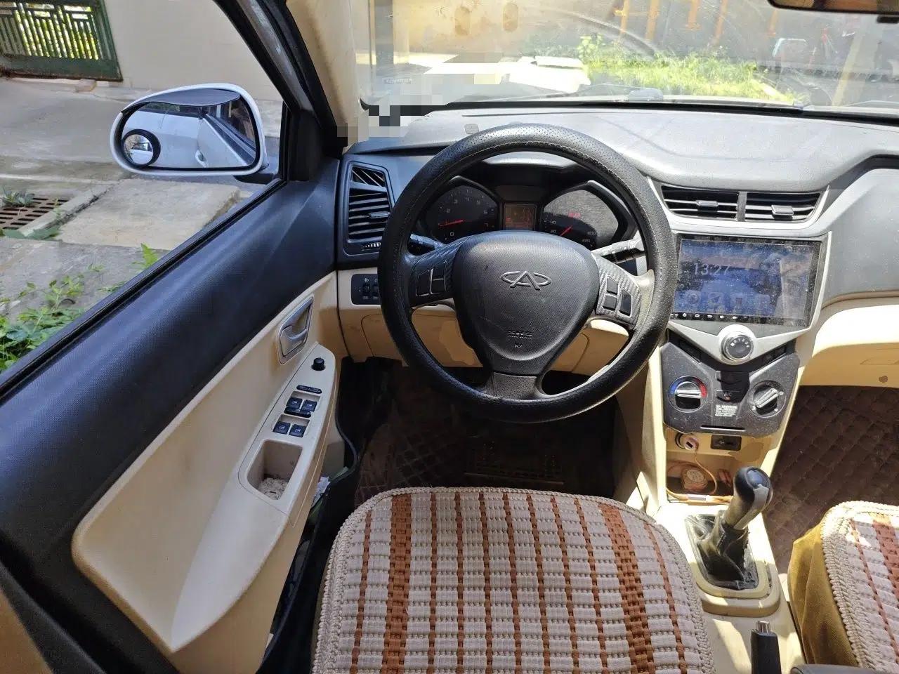 Chery Fengyun 2 2013 Hatchback 1.5L Manual Ruiyi Edition — миниатюра 10