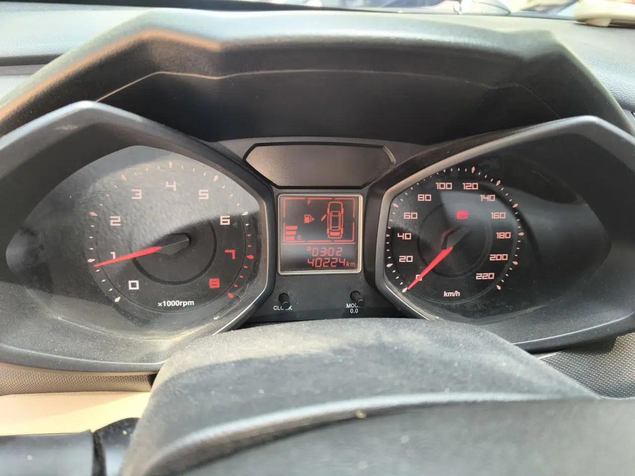 Chery Fengyun 2 2015 1.5L Manual New Edition — миниатюра 11