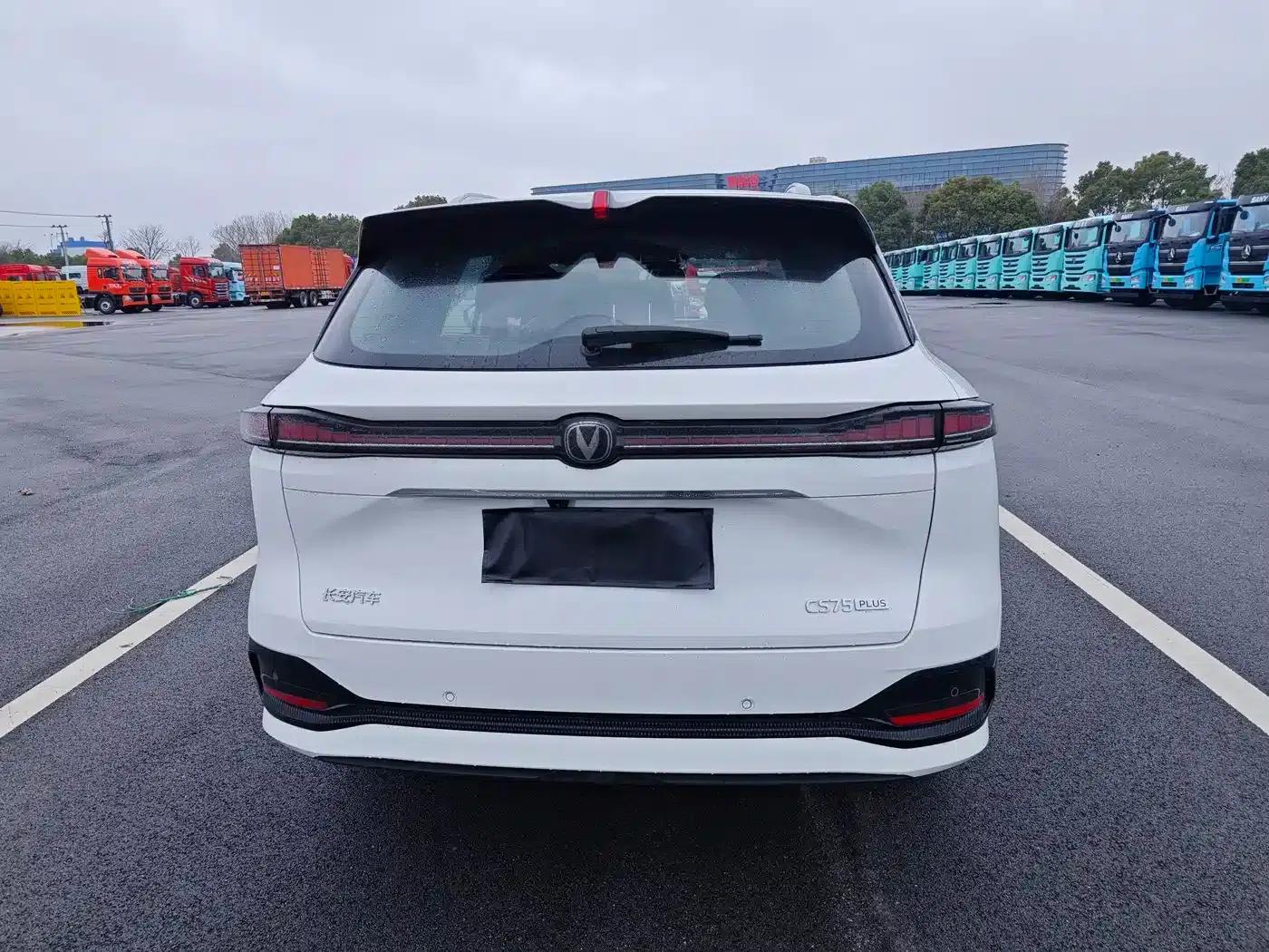 Changan CS75PLUS 2025 Fourth Generation 1.5T New Blue Whale Smart Premium Edition — миниатюра 17