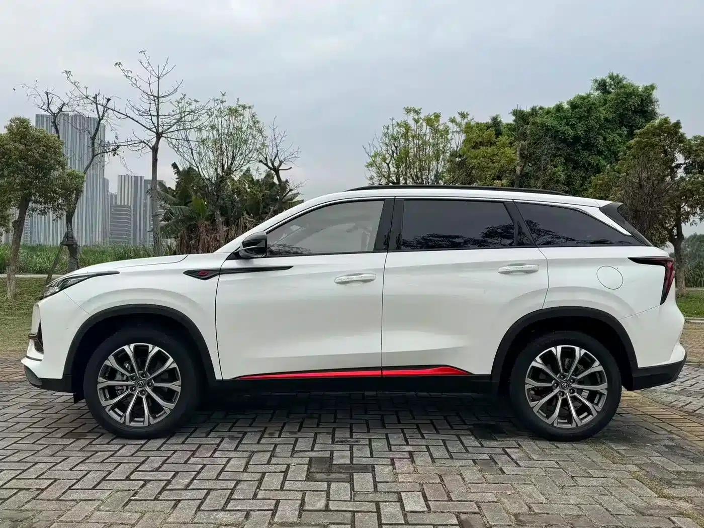 Changan CS75PLUS 2021 2.0T Automatic Navigation Edition — миниатюра 7