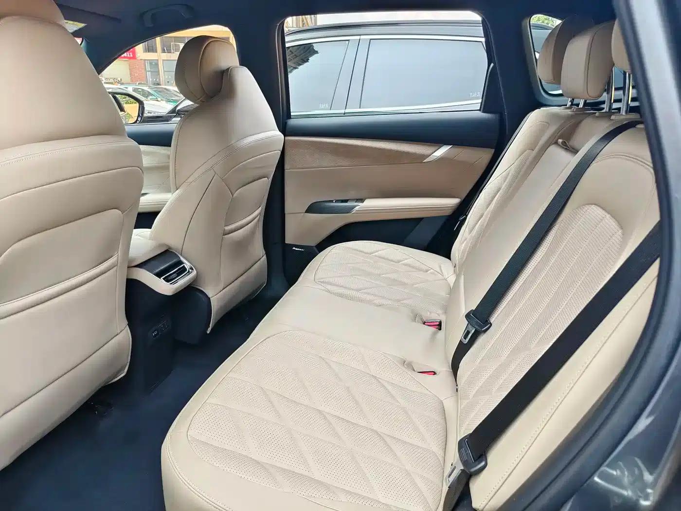 Changan CS75PLUS 2025 Fourth Generation 1.5T New Blue Whale Smart Whale Edition — миниатюра 11
