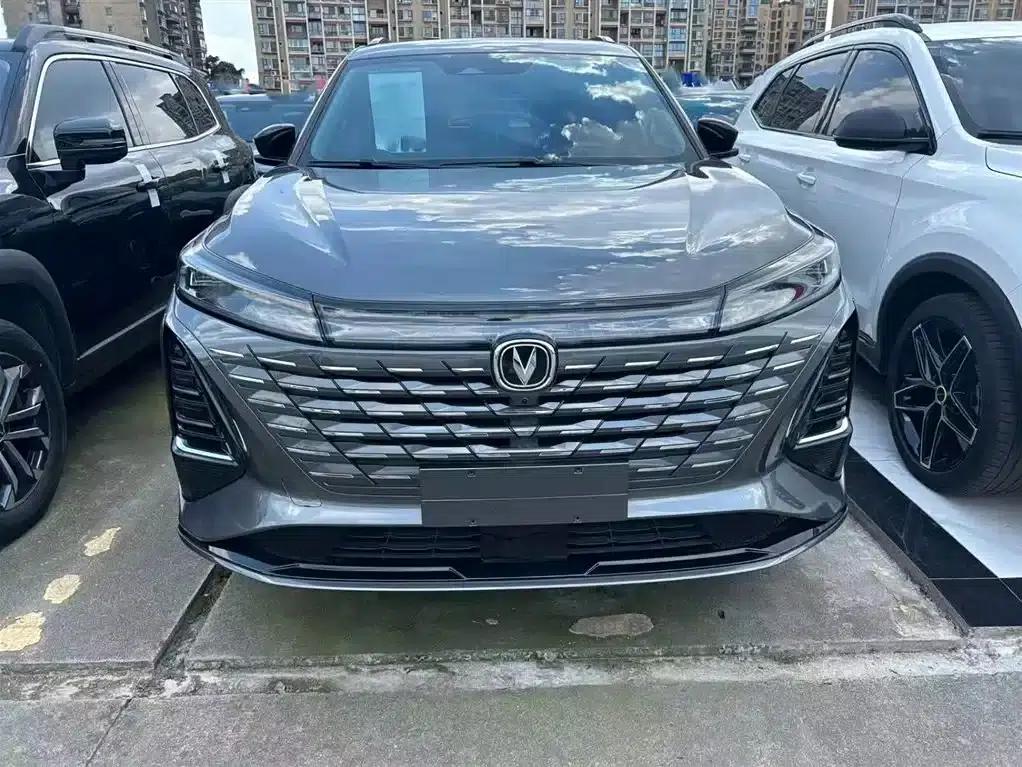 Changan CS75PLUS 2023 Model, Third Generation, 2.0T Automatic Premium Edition — миниатюра 3