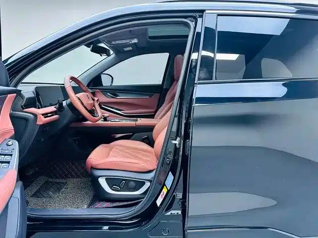 Changan CS75PLUS 2023 Model, Third Generation, 1.5T Automatic Premium Edition — миниатюра 8