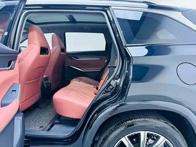 Changan CS75PLUS 2023 Model, Third Generation, 1.5T Automatic Premium Edition — миниатюра 9