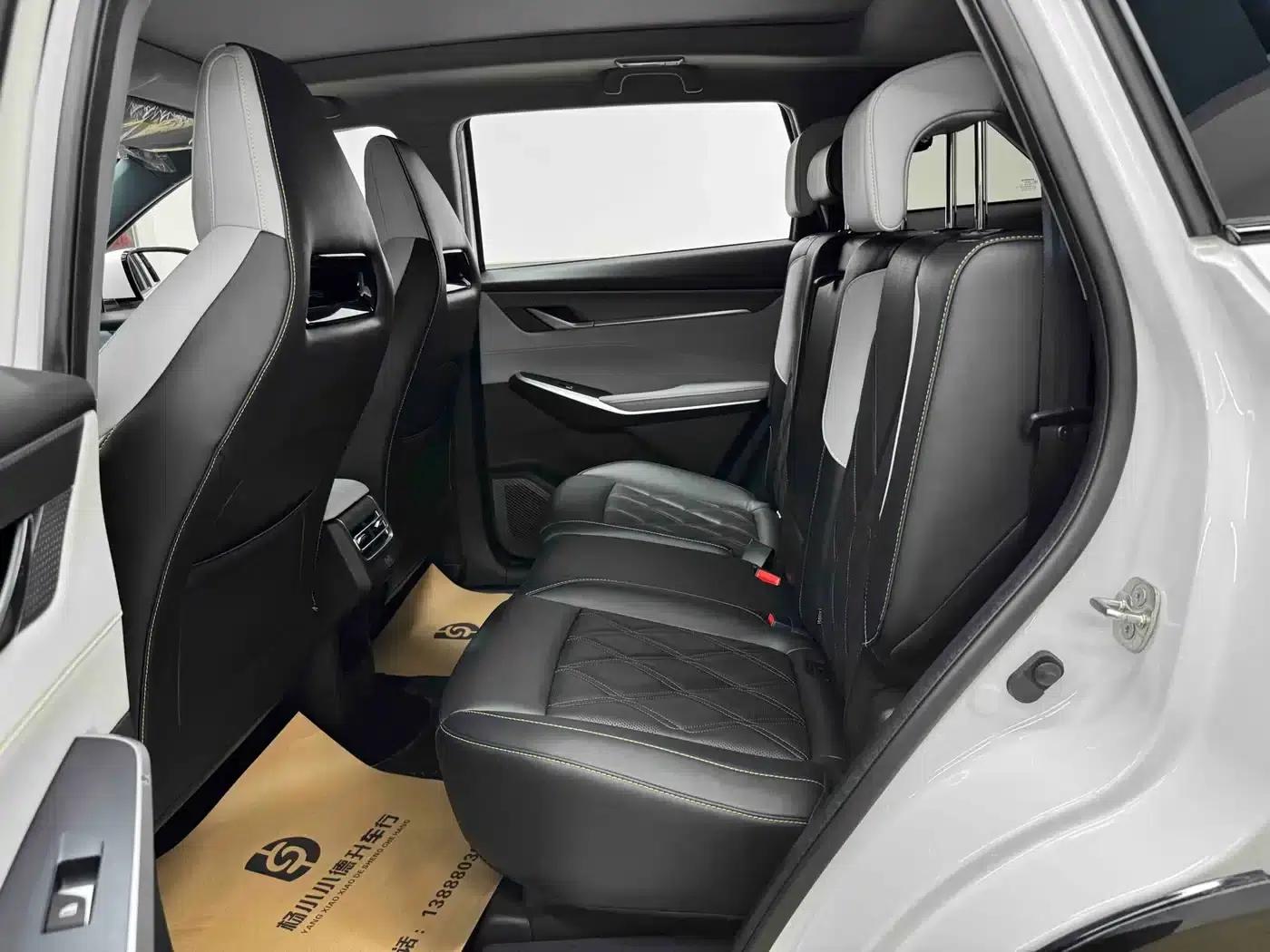 Changan CS75PLUS 2023 Model, Third Generation, 1.5T Automatic Premium Edition — миниатюра 14