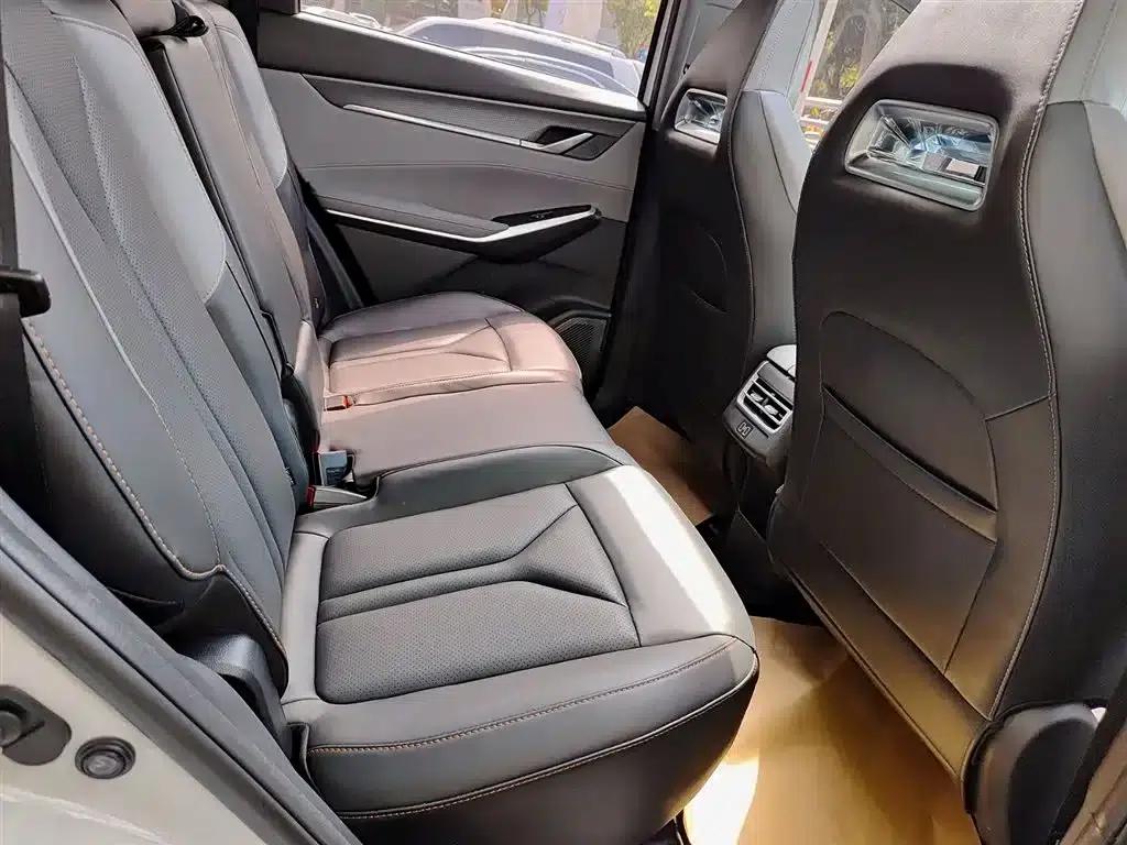 Changan CS75PLUS 2022 1.5T Automatic Luxury Edition — миниатюра 11