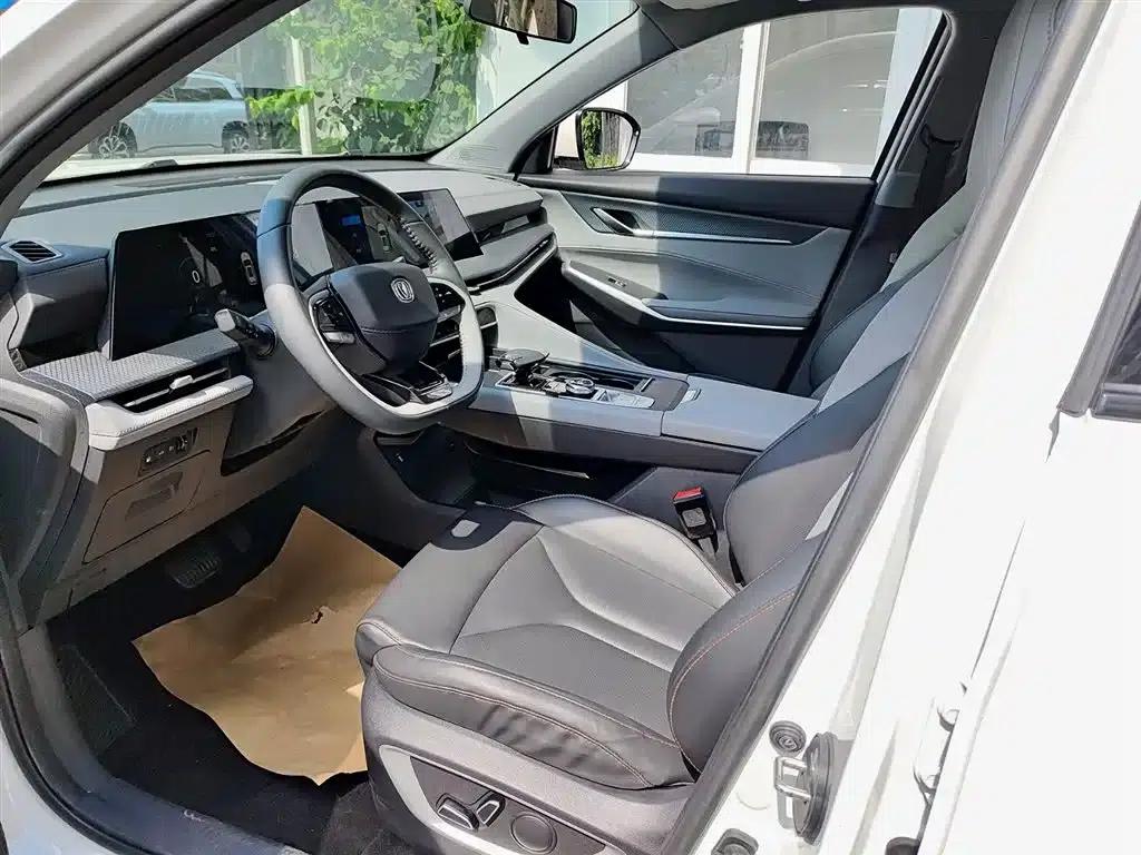 Changan CS75PLUS 2022 1.5T Automatic Luxury Edition — миниатюра 7
