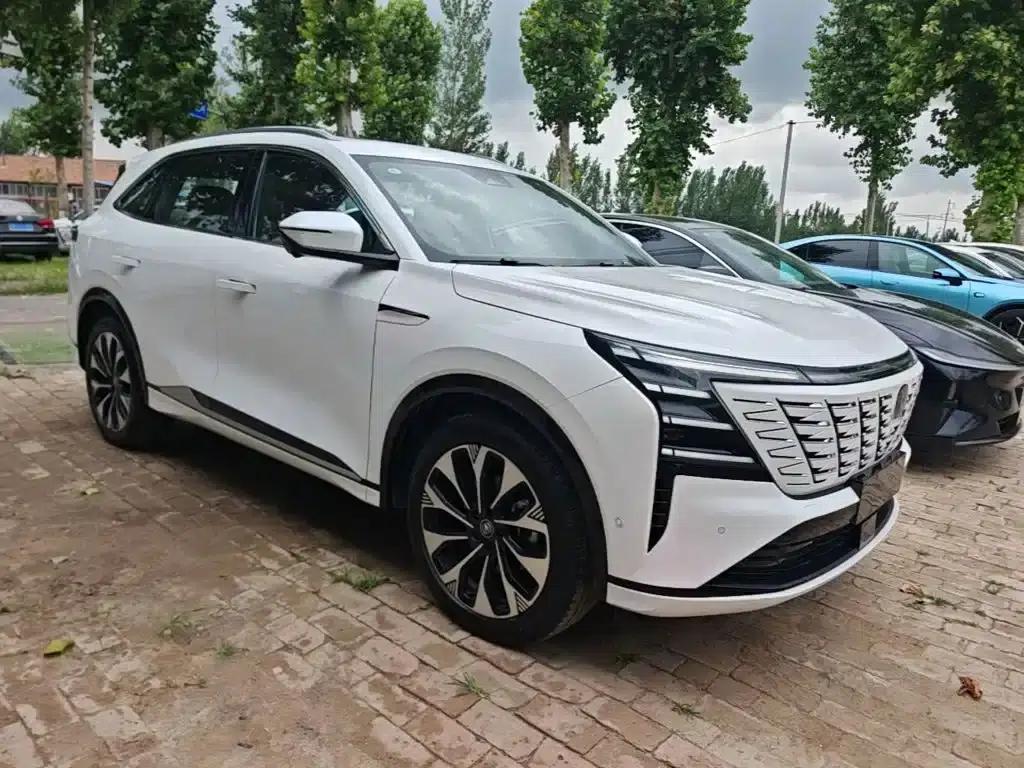 Changan CS75PLUS 2025, Fourth Generation Ultra 2.0T, New Blue Whale Smart Engine Edition — миниатюра 4