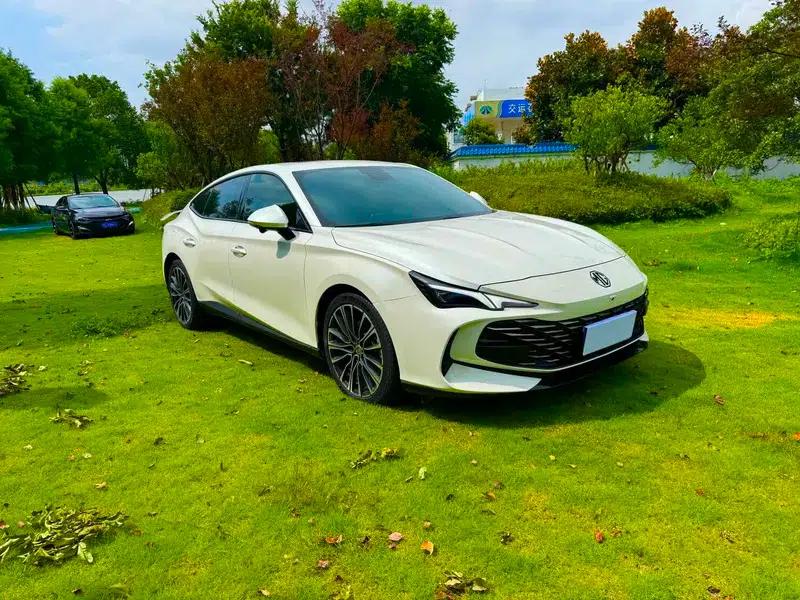 MG7 2023 2.0T Automatic Beauty Edition — миниатюра 3