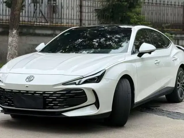 MG7 2023 2.0T Automatic Trophy+ Exhilarating Edition