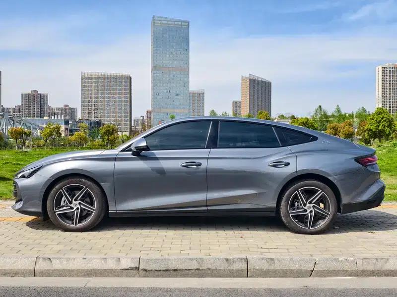 MG7 2023 1.5T DCT Ultimate Luxury Edition — миниатюра 9